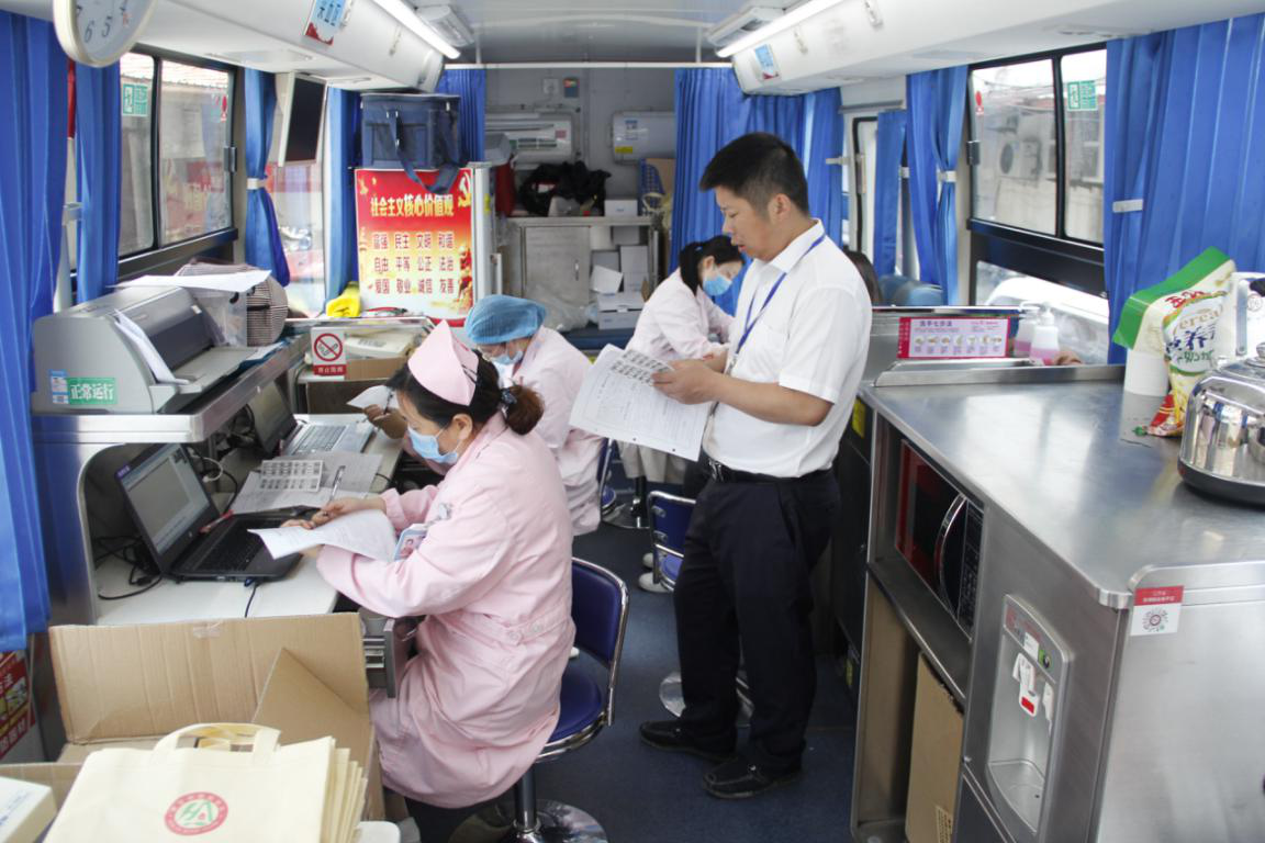 致敬！增力公司員工與愛同行獻血戰(zhàn)“疫”(圖8)